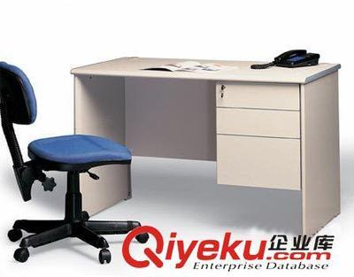 廠家直銷鐵質辦公臺 歡迎來電定做——深圳市寶安區松志達辦公家具加工廠